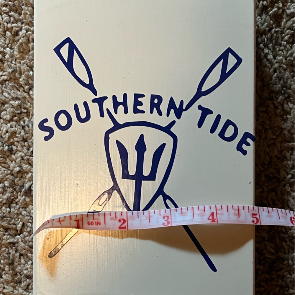Pretty Southern Tide Collection Room Decor - Picture 3 of 7